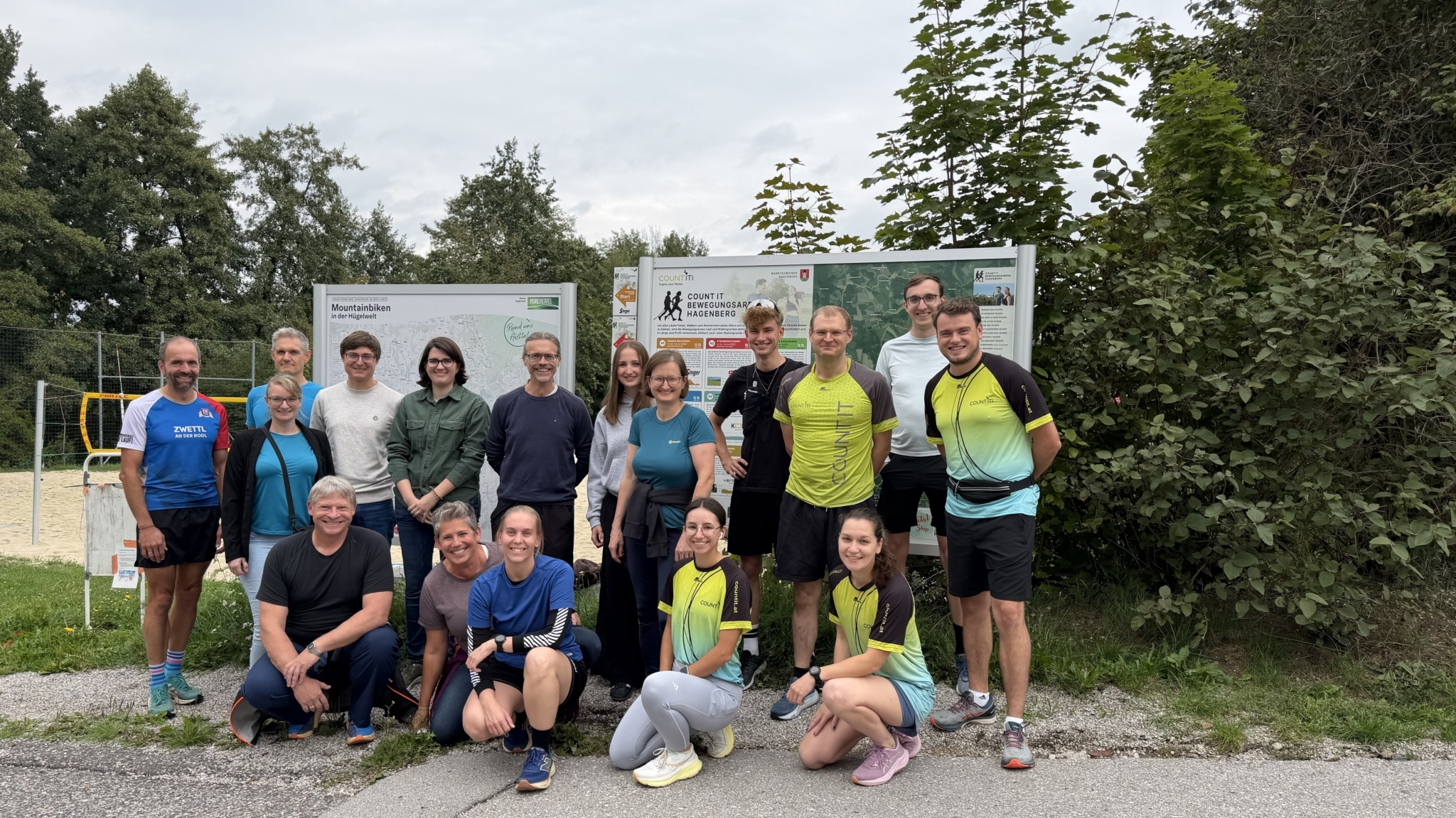 Eine Gruppe von Läufern und Läuferinnen